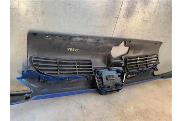 Recambio de rejilla capo para peugeot 206 cc cabrio-coupé 1.6 16v referencia OEM IAM 96495663XT 9651791577 
