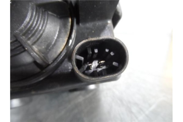 Recambio de faro antiniebla izquierdo para opel zafira b 1.9 cosmo referencia OEM IAM 13261997 13252449 