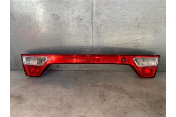 Recambio de piloto trasero central para seat toledo (1m2) 1.9 tdi referencia OEM IAM 1M5945225D  