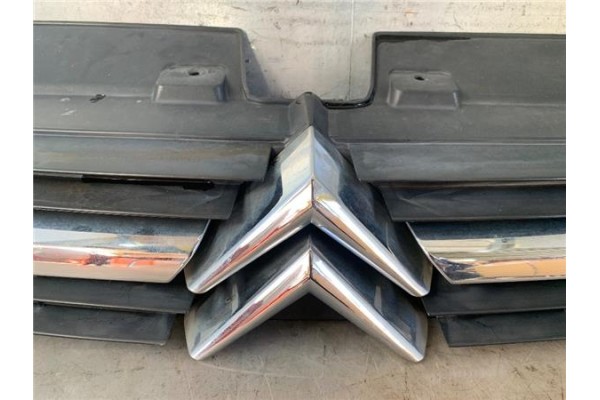 Recambio de rejilla capo para citroen c5 berlina 2.0 hdi (dcrhzb, dcrhze) referencia OEM IAM 9636751980  