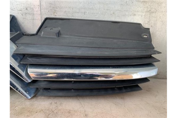 Recambio de rejilla capo para citroen c5 berlina 2.0 hdi (dcrhzb, dcrhze) referencia OEM IAM 9636751980  