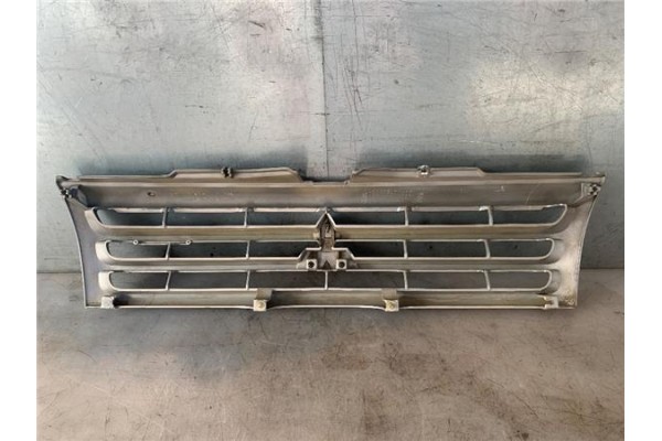 Recambio de rejilla capo para mitsubishi montero pinin (h6_w, h7_w) 1.8 gdi (h66w) referencia OEM IAM MR339275  