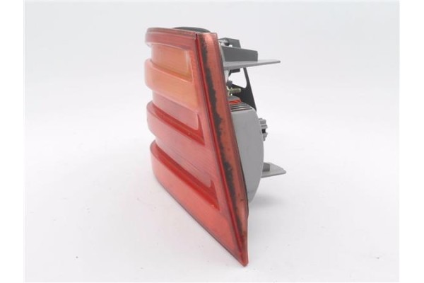 Recambio de piloto trasero izquierdo para mercedes-benz clase e (bm 210) berlina 2.0 200 (210.035) referencia OEM IAM A210820016