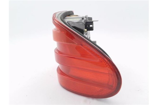 Recambio de piloto trasero derecho para mercedes-benz clase e (bm 210) berlina 2.0 200 (210.035) referencia OEM IAM A2108200264 