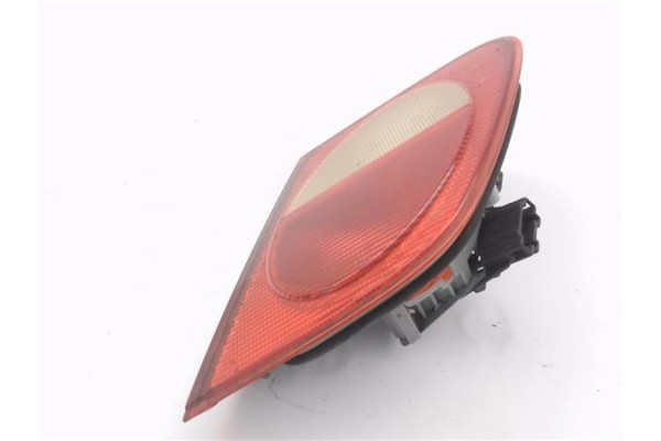 Recambio de piloto porton trasero derecho para mercedes-benz clase e (bm 210) berlina 2.0 200 (210.035) referencia OEM IAM A2108