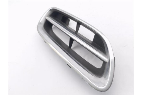 Recambio de rejilla capo para nissan micra (k11) 1.0 referencia OEM IAM 623226F600  