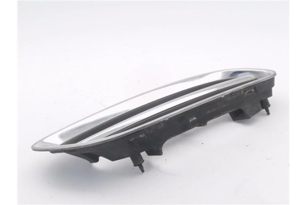 Recambio de rejilla capo para nissan micra (k11) 1.0 referencia OEM IAM 623226F600  