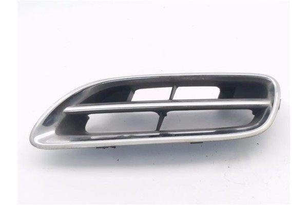 Recambio de rejilla capo para nissan micra (k11) 1.0 referencia OEM IAM 623326F600  