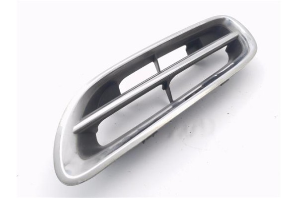 Recambio de rejilla capo para nissan micra (k11) 1.0 referencia OEM IAM 623326F600  