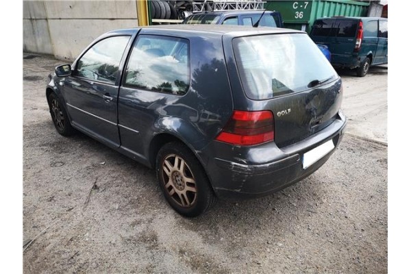 volkswagen golf iv berlina (1j1) del año 2001