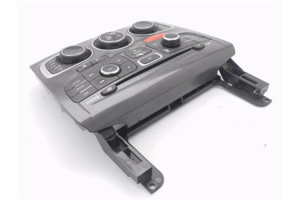 Recambio de mandos climatizador para citroen c4 berlina 1.6 attraction referencia OEM IAM 9666027477  