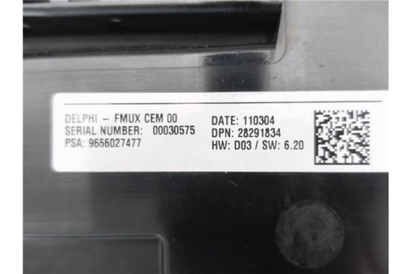 Recambio de mandos climatizador para citroen c4 berlina 1.6 attraction referencia OEM IAM 9666027477  