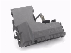 Recambio de caja fusibles/rele para citroen c4 berlina 1.6 attraction referencia OEM IAM 9665878280 451967003 