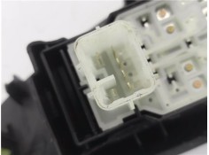 Recambio de mando elevalunas delantero izquierdo para citroen c1 1.0 city edition referencia OEM IAM 193114  