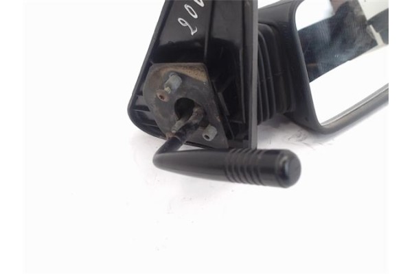 Recambio de retrovisor derecho para peugeot 205 berlina referencia OEM IAM   