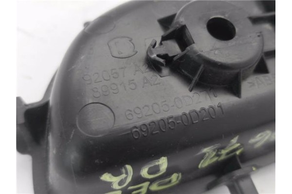 Recambio de manilla int. puerta delantero derecha para citroen c1 1.0 city edition referencia OEM IAM 692050D271 92057A2 