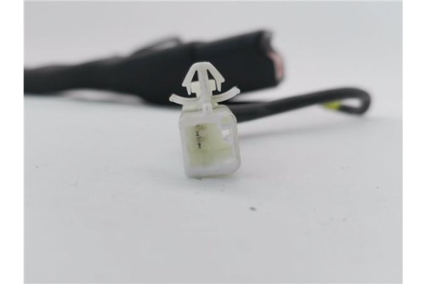 Recambio de anclaje cinturon delantero izquierdo para citroen c1 1.0 city edition referencia OEM IAM 308605910  