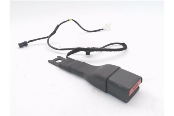 Recambio de anclaje cinturon delantero derecho para citroen c1 1.0 city edition referencia OEM IAM 308605910  