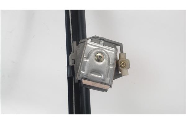 Recambio de mecanismo elevalunas delantero izquierdo para bmw serie 5 berlina (e39) referencia OEM IAM 8252391  