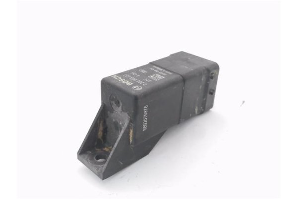Recambio de rele calentadores para iveco daily chasis 2.3 referencia OEM IAM 5802075976 281003167 