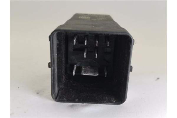 Recambio de rele calentadores para iveco daily chasis 2.3 referencia OEM IAM 5802075976 281003167 