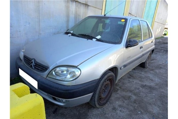 citroen saxo (1999 ) del año 