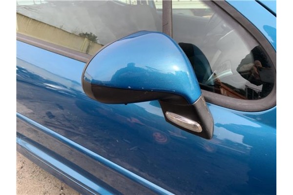 Recambio de retrovisor electrico derecho para peugeot 207 1.6 hdi referencia OEM IAM   