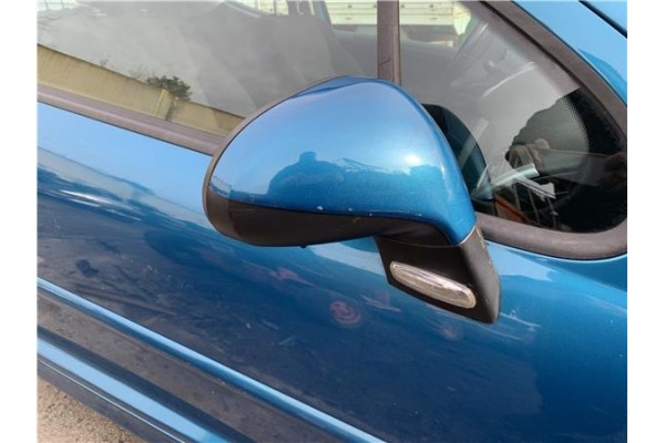 Recambio de retrovisor electrico derecho para peugeot 207 1.6 hdi referencia OEM IAM   