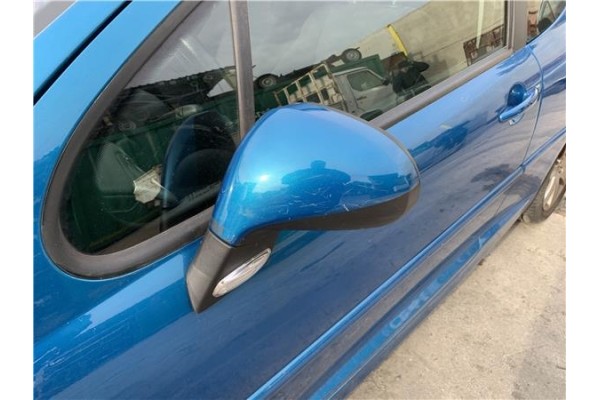 Recambio de retrovisor electrico izquierdo para peugeot 207 1.6 hdi referencia OEM IAM   