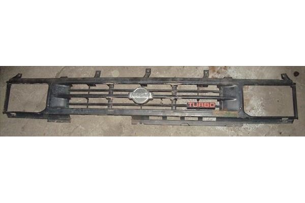 Recambio de rejilla capo para nissan terrano (wd21)(1987) 2.7 td 4wd referencia OEM IAM   