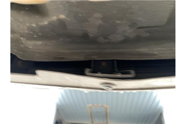 Recambio de refuerzo paragolpes trasero para hyundai tucson (jm) 2.0 crdi referencia OEM IAM 866302E000  