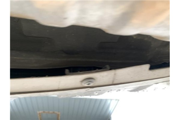 Recambio de refuerzo paragolpes trasero para hyundai tucson (jm) 2.0 crdi referencia OEM IAM 866302E000  