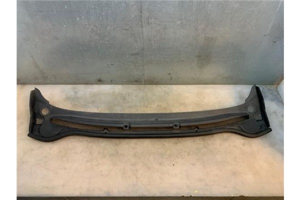 Recambio de torpedo para opel astra j berlina 5p 1.6 selective referencia OEM IAM 13267105 1154682 