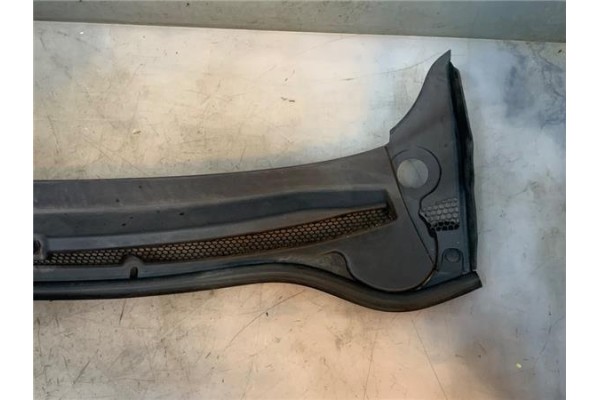 Recambio de torpedo para opel astra j berlina 5p 1.6 selective referencia OEM IAM 13267105 1154682 