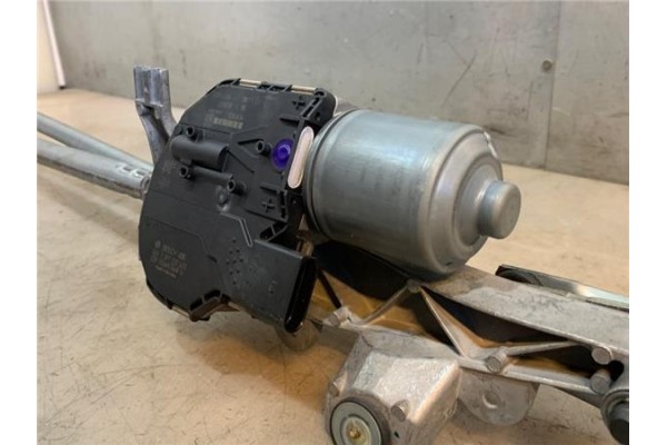 Recambio de motor limpiaparabrisas delantero para opel astra j berlina 5p 1.6 selective referencia OEM IAM 13262434  