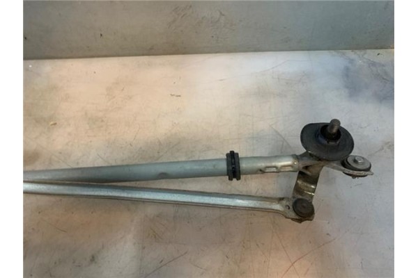 Recambio de motor limpiaparabrisas delantero para opel astra j berlina 5p 1.6 selective referencia OEM IAM 13262434  