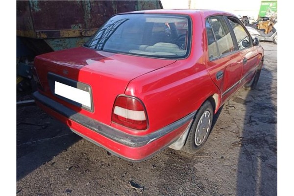 nissan sunny berlina (n14) del año 1991