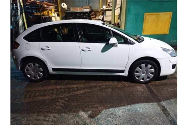 citroen c4 berlina del año 2009