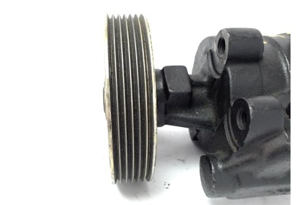 Recambio de bomba servodireccion para renault 19 ii (b/c53_) 1.8 (5/353a) referencia OEM IAM 7846075   Recambio de bomba servodireccion para renault 19 ii (b/c53_) 1.8 (5/353a) referencia OEM IAM 7846075