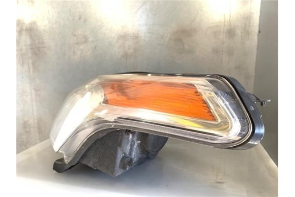 Recambio de faro delantero izquierdo para citroen c3 picasso 1.6 exclusive referencia OEM IAM 9681873980 1EG00976701 
