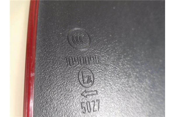 Recambio de piloto trasero izquierdo para opel astra j berlina 5p 1.6 selective referencia OEM IAM I090098 13306453 