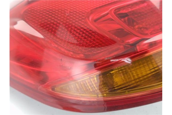 Recambio de piloto trasero izquierdo para opel astra j berlina 5p 1.6 selective referencia OEM IAM I090098 13306453 