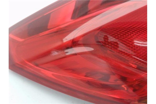 Recambio de piloto trasero izquierdo para opel astra j berlina 5p 1.6 selective referencia OEM IAM I090098 13306453 