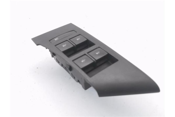 Recambio de mando elevalunas delantero izquierdo para opel astra j berlina 5p 1.6 selective referencia OEM IAM 13305011  