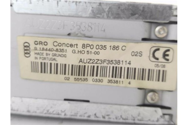 Recambio de autoradio para audi a3 sportback (8pa) 2.0 tdi ambiente referencia OEM IAM 8P0035186C  