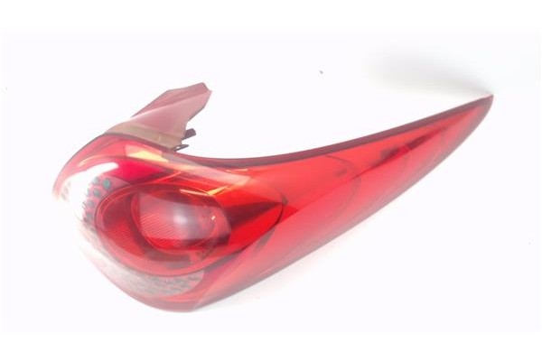 Recambio de piloto trasero derecho para peugeot 207 sw 1.6 hdi referencia OEM IAM 6351CT  