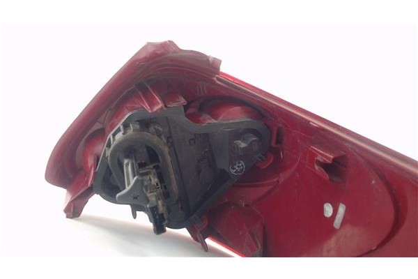 Recambio de piloto trasero izquierdo para peugeot 207 sw 1.6 hdi referencia OEM IAM 6350CT  