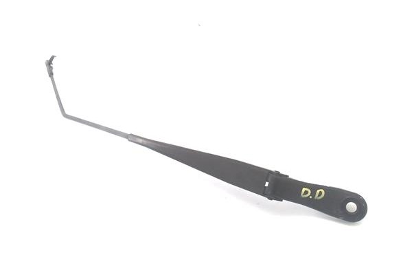 Recambio de brazo limpiaparabrisas trasero para peugeot 207 1.4 referencia OEM IAM A7DAGCP  