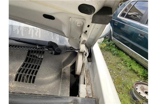 Recambio de bisagra capo izquierda para chrysler le baron 3.0 i v6 referencia OEM IAM 3C3XA563XL6G72143CV104KW  