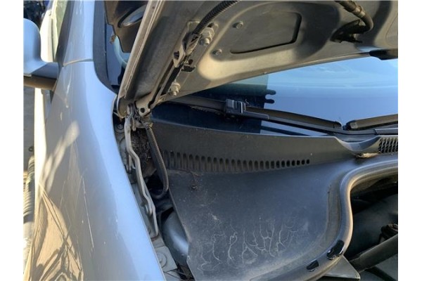 Recambio de bisagra capo derecha para volkswagen golf v (1k1) 2.0 tdi 16v referencia OEM IAM 5K0823302B 1KM823302 